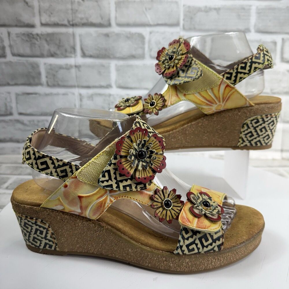 L'Artiste By Spring Step Radd Women's 41-10.5 Yellow Leather Floral Cork Wedges